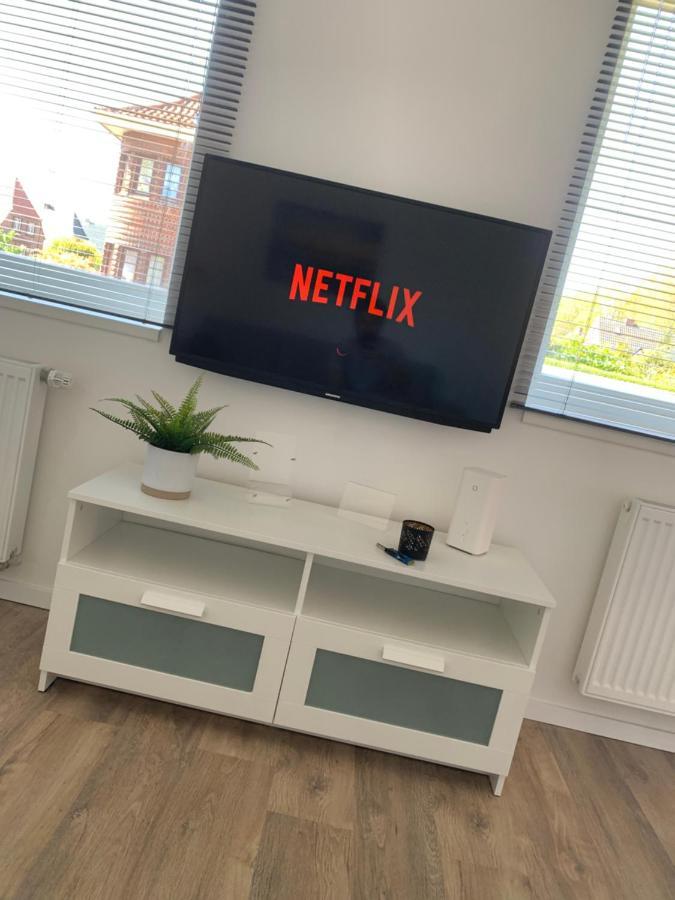 Feddersen Living Kernsanierte Ferienwohnungen - Gemuetlich - Netflix - Voll Ausgestattet - Zentral Brunsbuttel Luaran gambar